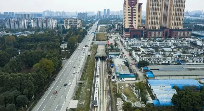 轨道织就都市梦 成都资阳一线牵